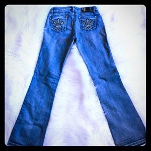 DF-UZ Denim Jeans with Fleur De Lis design 11/12